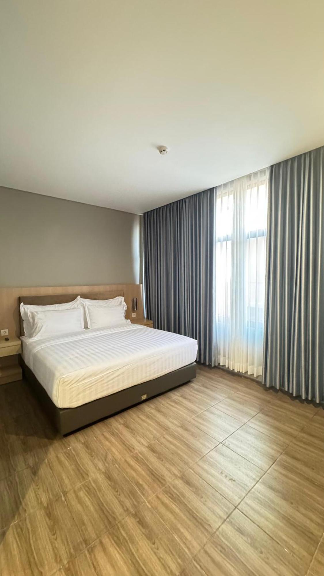 Hotel D'primahotel Itc Mangga Dua 2*